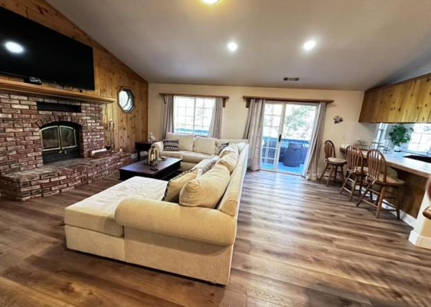 Bluebird Cabin Crestline Buitenkant foto